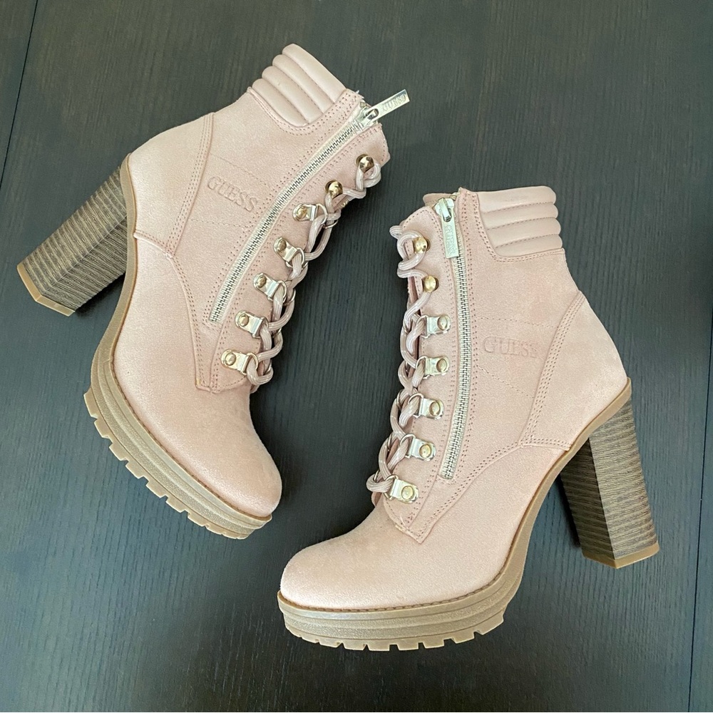 NEW Guess Women’s  Combat Boots Light Pink. Size 6